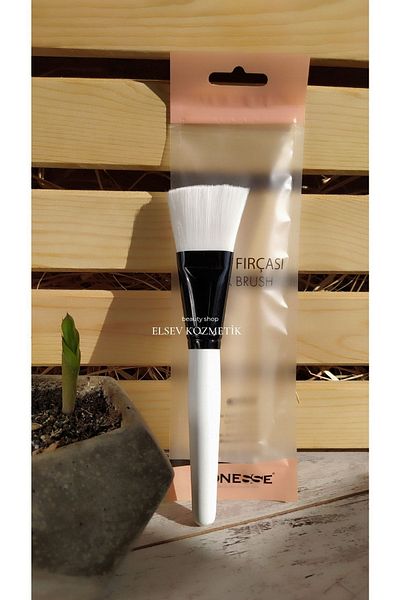 Lionesse Elsevkozmetik Mask Brush - No. :44