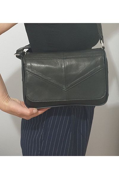 atter Geanta de dama neagra din piele naturala
