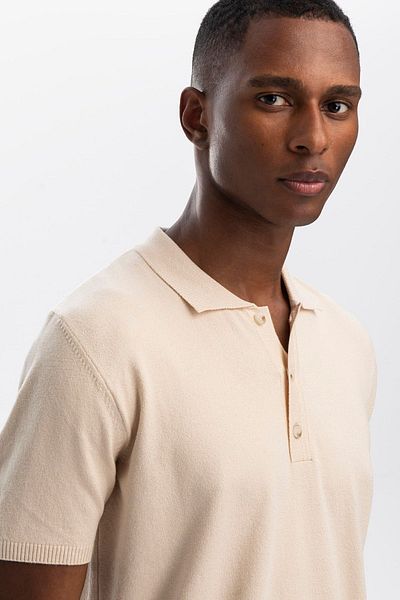 hateko Hazelnut Color Polo Neck Knitwear T-Shirt