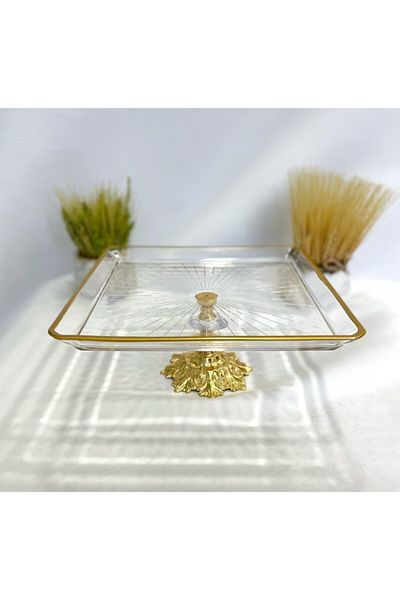 Yeppostore Yeppo Store Madlen Metal Standing Presentation Plate