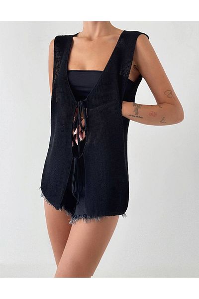 My Blog Two Laces Long Black Knitwear Vest - Sleeveless