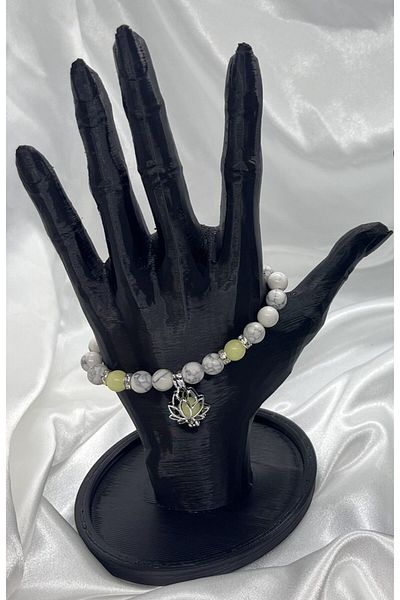 Yıldız Accessory Lotus Patterned Night Glow Necklace and Bracelet Set - 2 Pieces