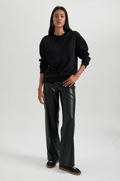 DeFacto Relaxed Cut Crew Neck Sweatshirt - B1890ax23wn