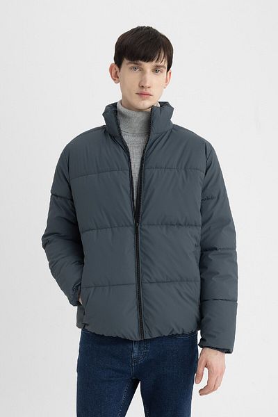 DeFacto Water Repellent Slim Fit Down Jacket - Stand Collar, Τσέπες με φερμουάρ, με επένδυση C5631ax24wn