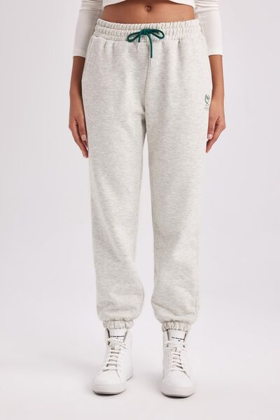 DeFacto Fit Standard Fit Double Pocket Jogger Leg Standard Thick Sweatpants B9294ax23wn