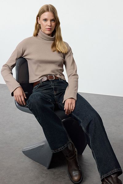 Trendyol Collection Stand Collar Stretch Πλεκτή Μπλούζα - Stone Fitted Crop, TWOAW25BZ00082