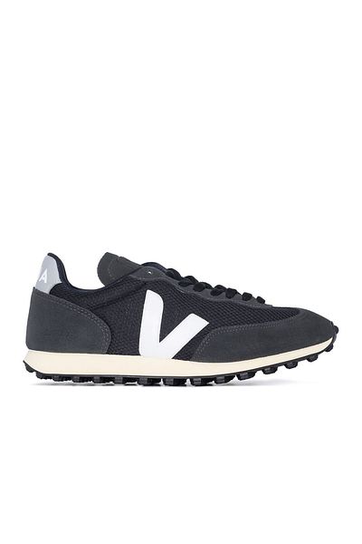 VEJA Sneakers Modell Rb 0102367 - Bequem und stilvoll