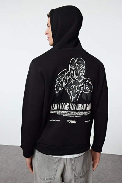 Trendyol Collection Черен поларен суичър с релефен принт и детайли с бродерия на гърба - голям размер Tmnaw25Sw00072