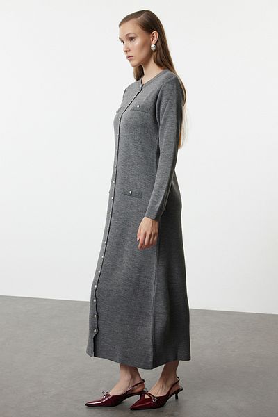 Trendyol Modest Kötött, antracit gombos ruha - TCTAW25EB00069