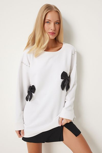Happiness İstanbul Weißes Strick-Sweatshirt mit Steindetail und Band - Vn00011