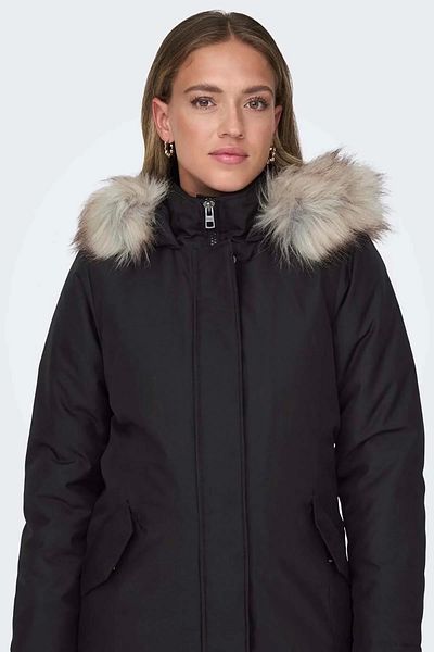ONLY 15300633 Women's Coat - Black
