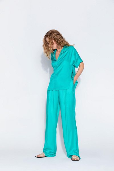 KAMEYA 20416 Model Turquoise Trousers