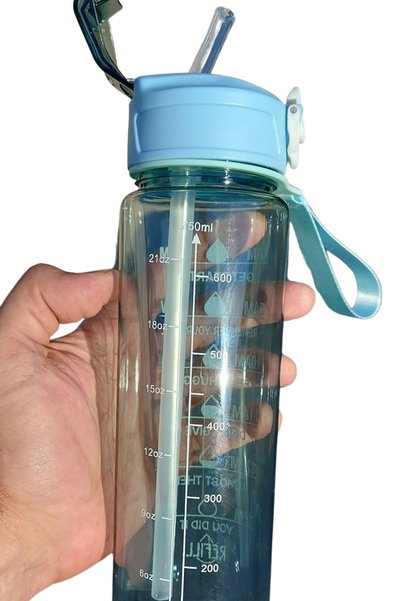 homeneeds 750ml Leak-Proof Plastic Sports Student Motivational Water Bottle with Straw