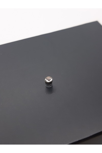 Set Mıknatıslı Beyaz Taşlı Paslanmaz Çelik 3 mm Küpe (TEK SATILMAKTADIR)