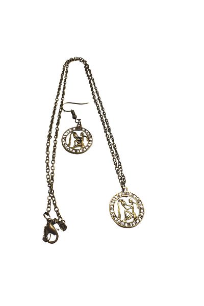 Ororabutik 25mm Bucket Sign Figured Necklace and Earring Set