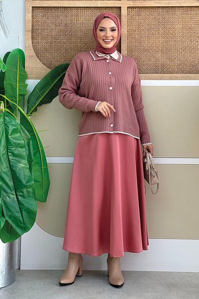Bym Fashion كارديجان تريكو داستي روز - تفاصيل أزرار حجرية، موديل 2-1570