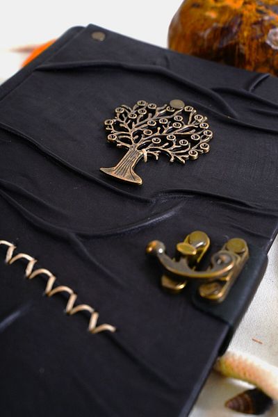 GUETTA Jurnal de însemnări din piele naturală realizat manual Şamua Paper Metal Tree of Life