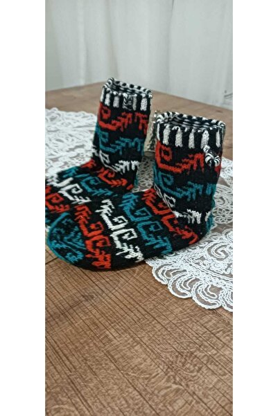 EL ÖRGÜSÜ CİCİ BEBE El Örgüsü Uzun Yün Patik Çorap