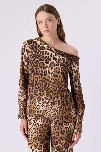 FEVER Blouse Leopard with Boat Neckline