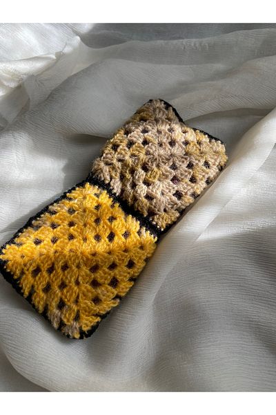 Chamis Special Design Handmade Crochet Glasses Phone Case