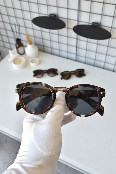 LOOKUP Unisex Sunglasses with Uv 400 Protection - Hinged Handle Model Women Men