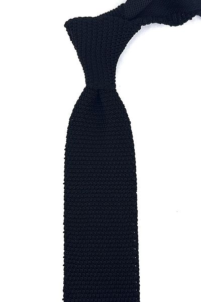 Kravatkolik Black Plain Triangle Knit Tie KNITTED 8319