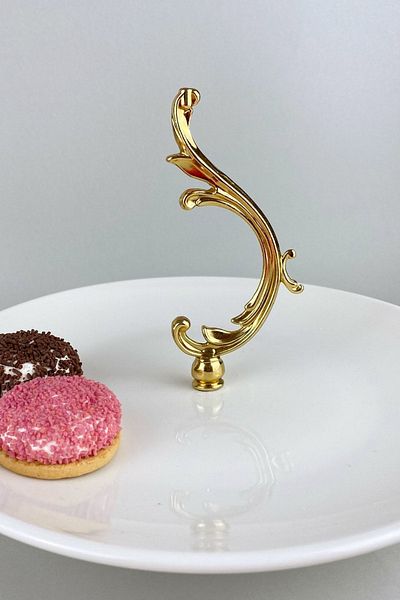 MAY HOME طبق تقديم من البورسلين Kuğ Luxe مع حامل وتفاصيل ذهبية وطبق تقديم تقديمي