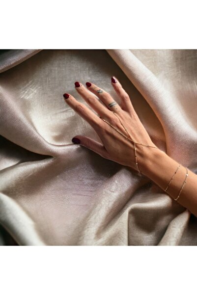 NAİFTAKIAKSESUAR Kadın Altın Renk Pullu Ince Zincir Şahmeran