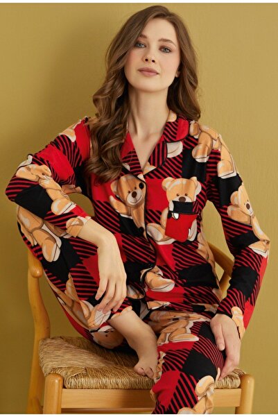 bie's Set pijamale de iarnă din satin și piele de căprioară - guler cămașă, nasturi în față, nervuri din satin și buzunare la piept