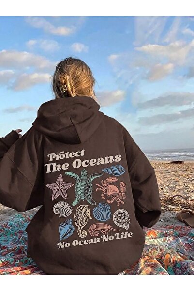 over head oh سويت شيرت بني كبير الحجم - مطبوع عليه مخلوقات البحر