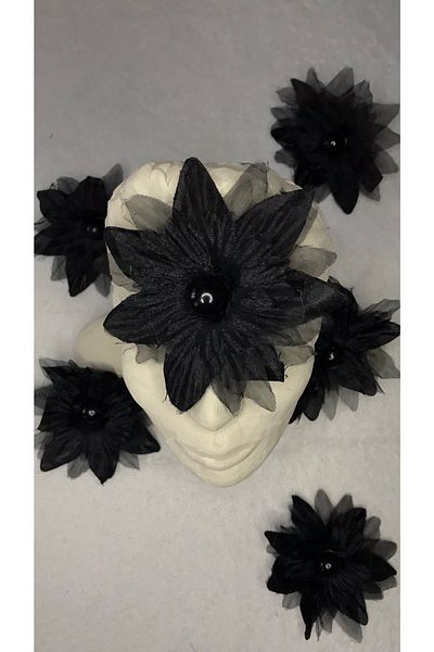 Ozpas Black Floral Decorative Needle Set of 2