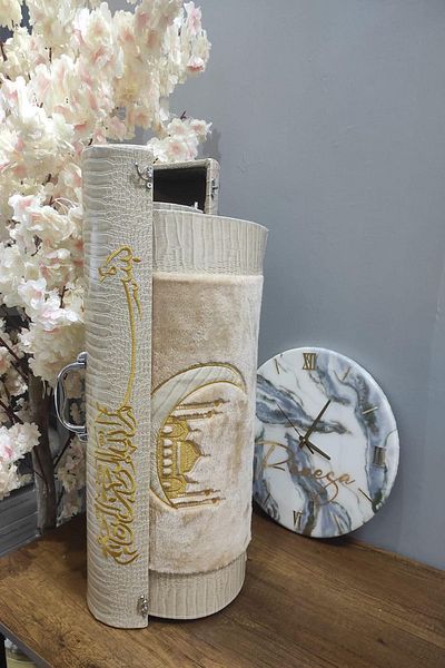 Bonny Home Anger Mink Πολύχρωμο Κεντημένο Δερμάτινο Κάλυμμα - Prayer MDF Τσάντα Δώρο Προίκα