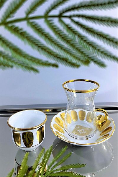 DECOSTYLE 18 PIECES GLASS CUP PORCELAIN PLATE AND PORCELAIN MIRRALI TEA SET