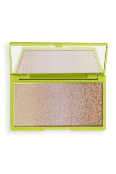 Revolution X Emily In Paris In The Spotlight Powder Highlighter - Illuminator