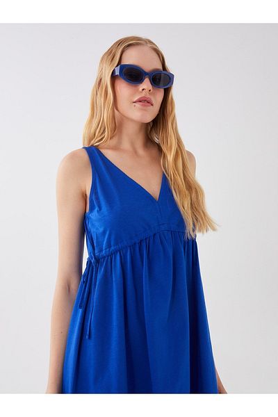 LC Waikiki Einfarbiges Strandkleid mit V-Ausschnitt für Damen