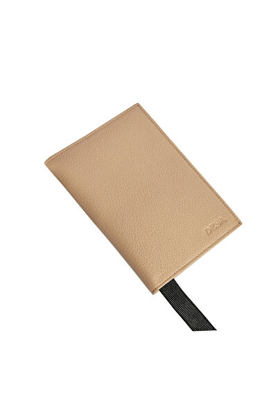 Desa Beige Alameda Floater Leather Passport Holder