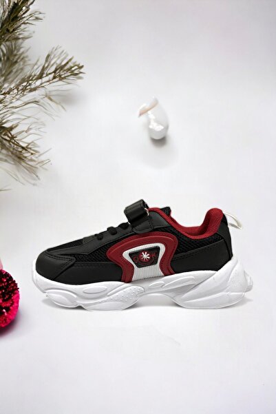 Ponchiq Chlapecké sportovní tenisky pro volný čas z paměťové pěny