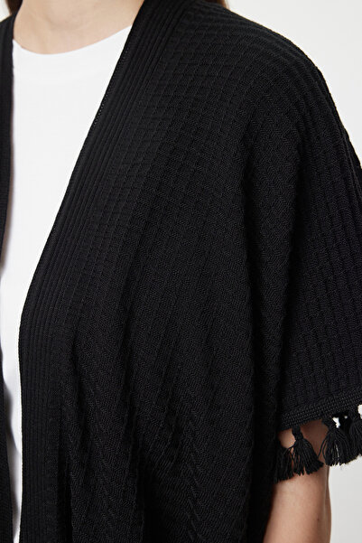 Trendyol Modest Černá pletená čepice - Ferace/kardigan Tctaw25kf00004