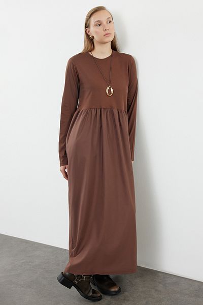 Trendyol Modest Πλεκτό φόρεμα σε καφέ χρώμα TCTAW25EB00084