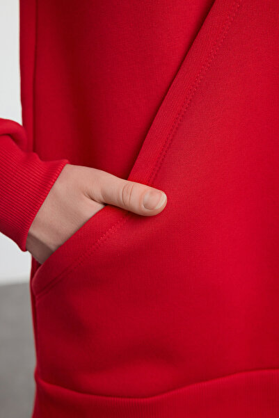 Trendyol Collection Piros oversize polár kapucnis kötött pulóver - zsebrészlet, vastag belső Twoaw25sw00011