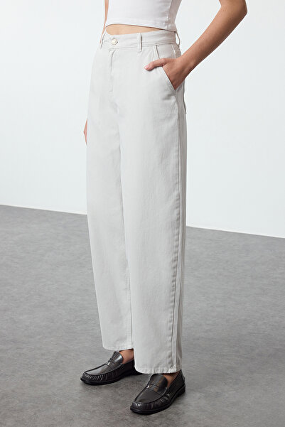 Trendyol Collection High Waist Stone Skater Jeans - TWOAW25JE00215