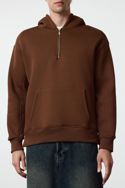 Trendyol Collection Oversize hnědá fleecová mikina s kapucí – na zip Tmnaw25Sw00050