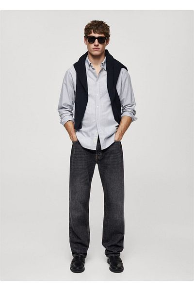 MANGO Man Dark Colored Relaxed Cut Wash Jeans