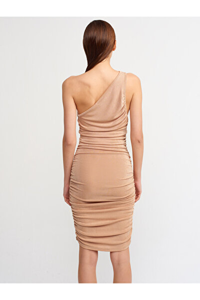 Dilvin 90329 Velbloudí šaty na jedno rameno