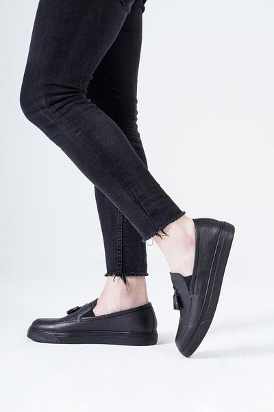 CZ London Schwarze Loafer-Sneakers aus echtem Leder für Herren – Sportschuhe mit bequemer Polsterung und Quaste