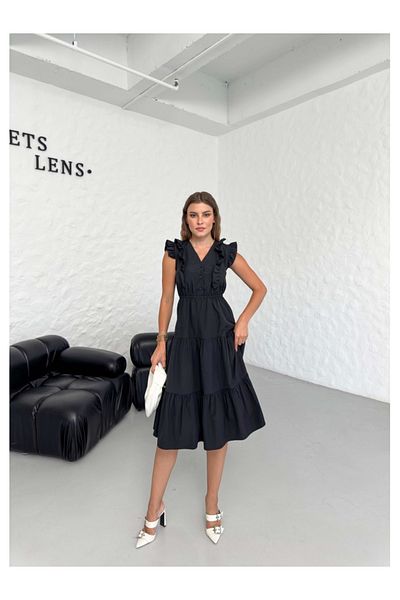 Elif Özbey Butik Rochie neagră cu volane