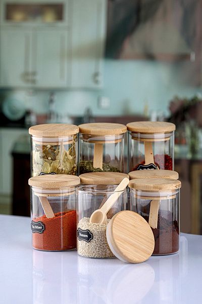 Karçiçeği Home 8-Piece Borosilicate Spice Set with Bamboo Lid and Spoon