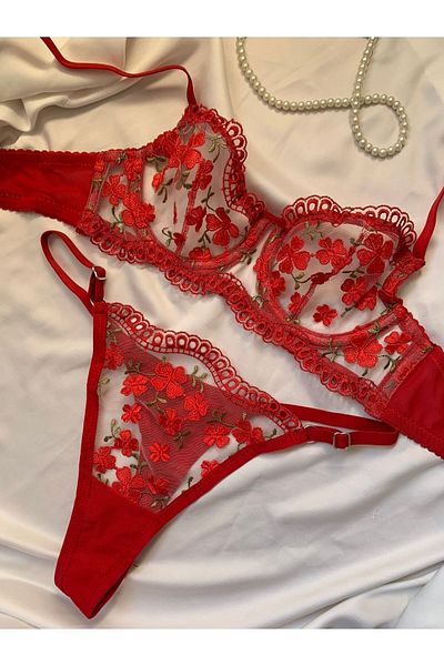 ROZENİN LINGERIE New Year's Gift Clover Embroidered Underwire Capless Embroidered Bra Set (Bra-Tanga)