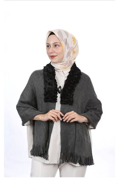 eslem butik Winter and Seasonal Furry Shoulder Shawl