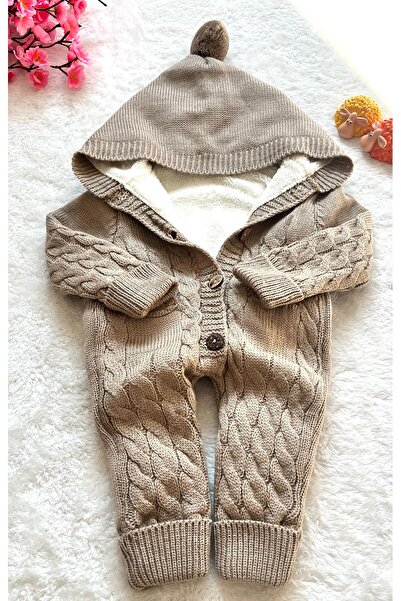 ÖZKA BEBE بذلة تريكو محبوكة باللون البني